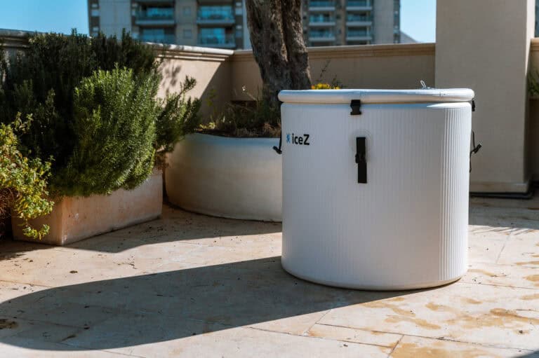 iceZ upright ice barrel on a patio